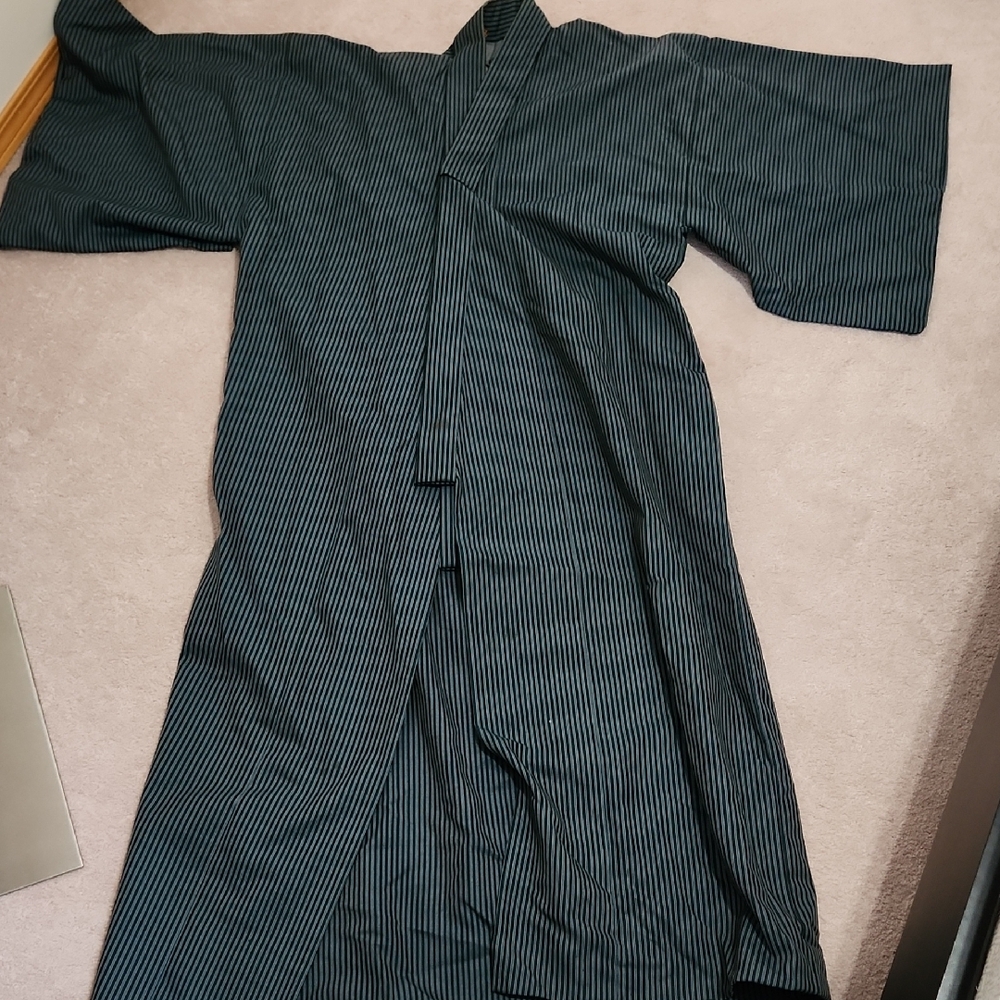 Striped Blue Kimono Robe - Picture 8 of 9
